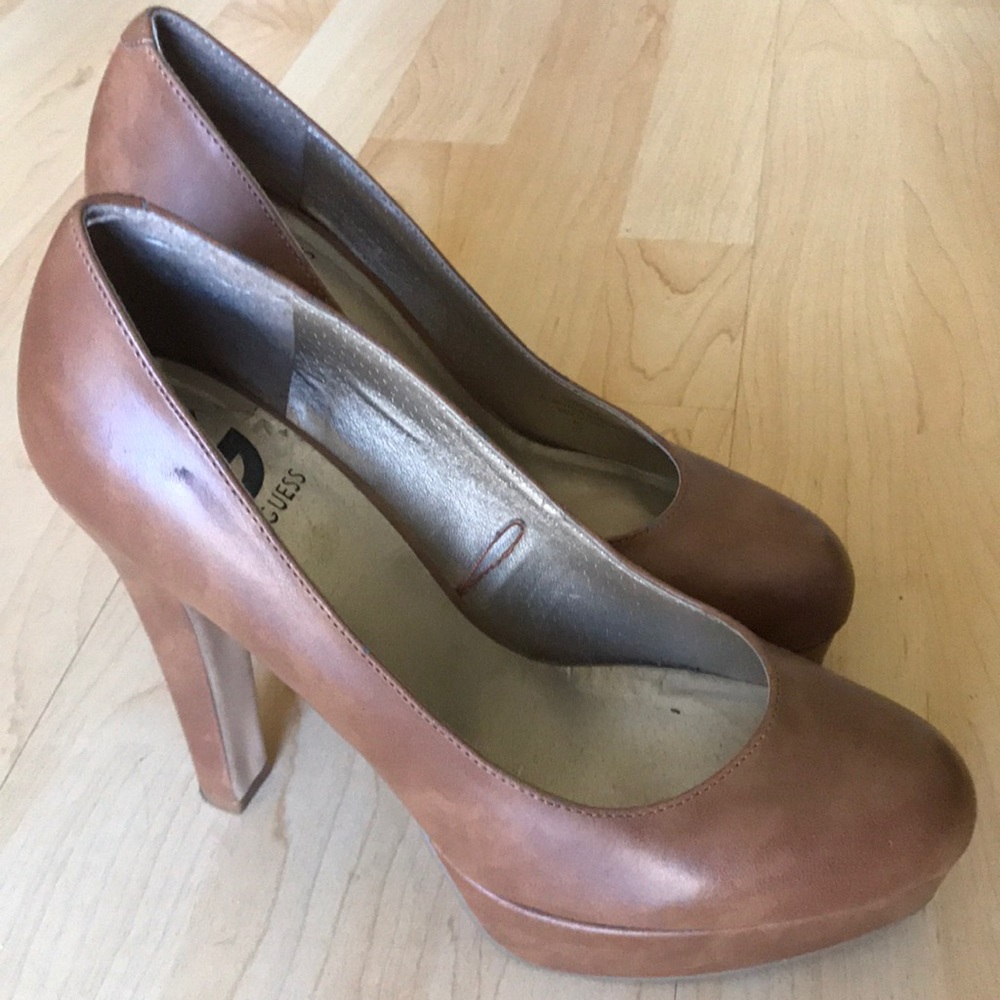 G by GUESS Brown leather heels